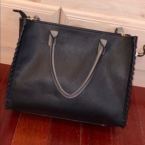 Black bag with grey strap